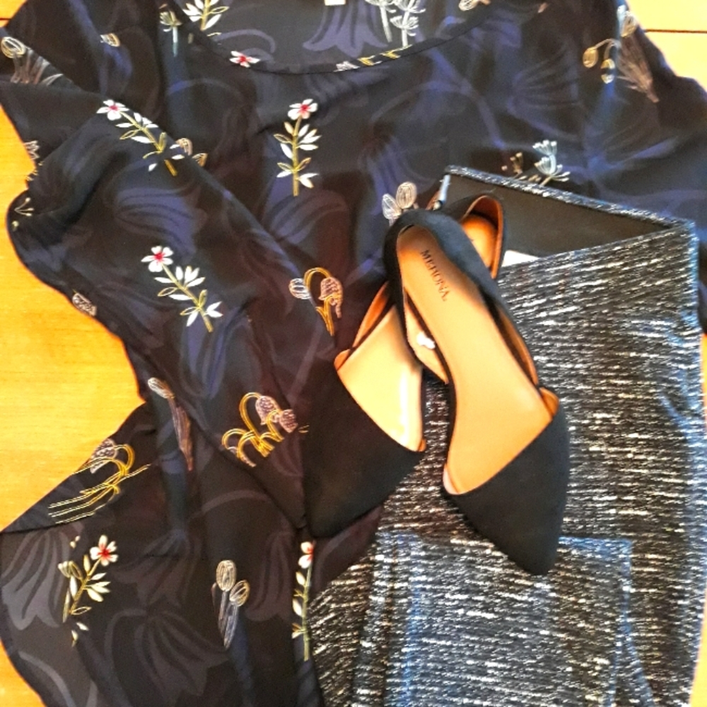 LOFT Dark Fall Floral Blouse XL